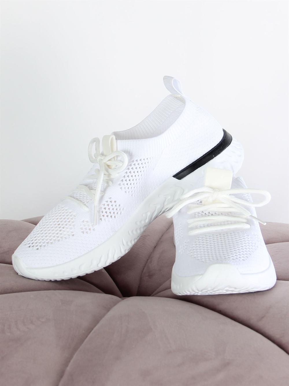 Line - Sort letvægts sokkesneaker